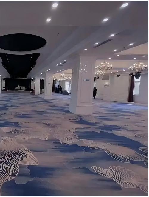 Wall‑to‑Wall Carpet